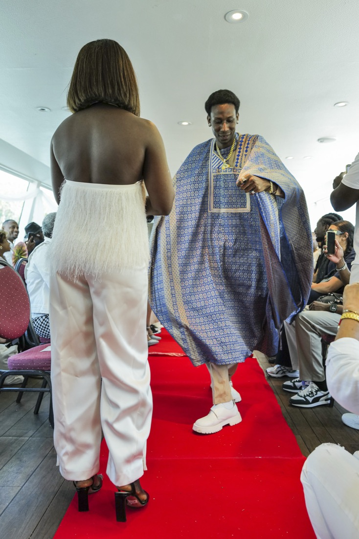 Ensemble en tissu traditionnel africain revisité